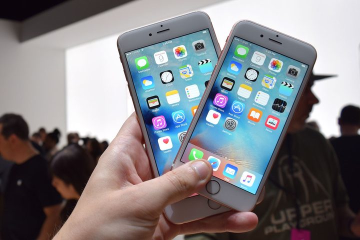 IphoneInUS_WR