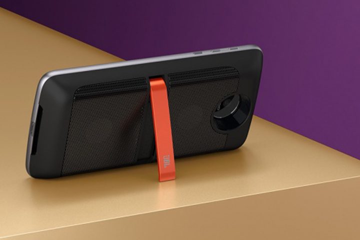 JBL-soundbooster-mod-720x720
