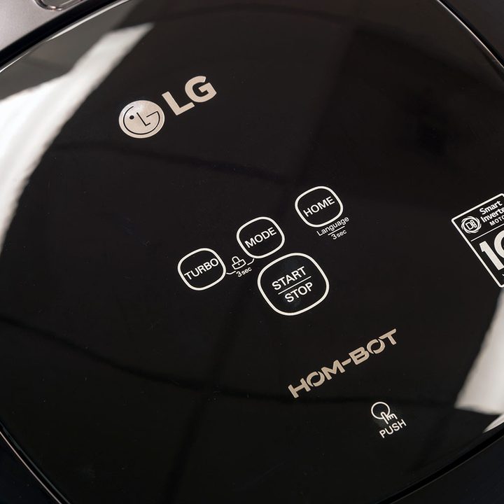 LG Hom-Bot 2016