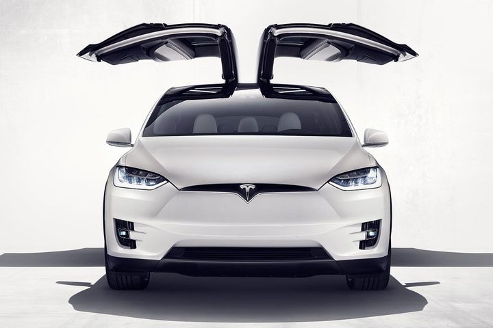 Tesla-Model-X-3v2