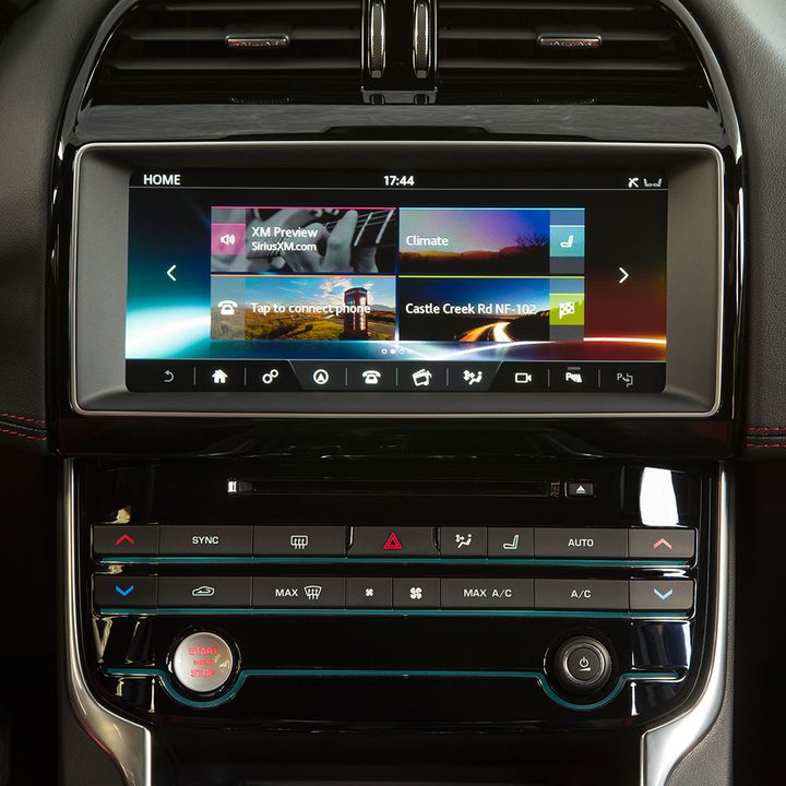 2017 Jaguar XE