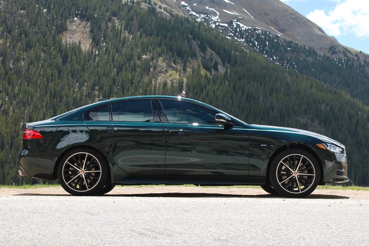 2017 Jaguar XE