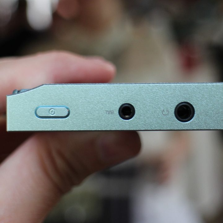 Astell & Kern AK70