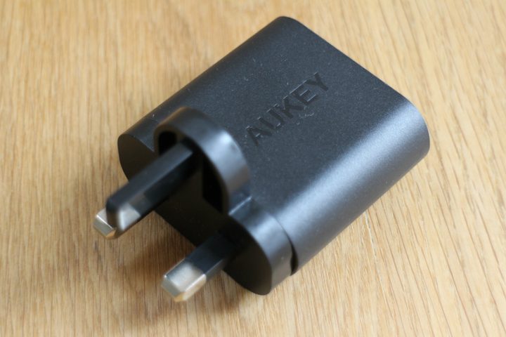 Aukey USB Quick Charger