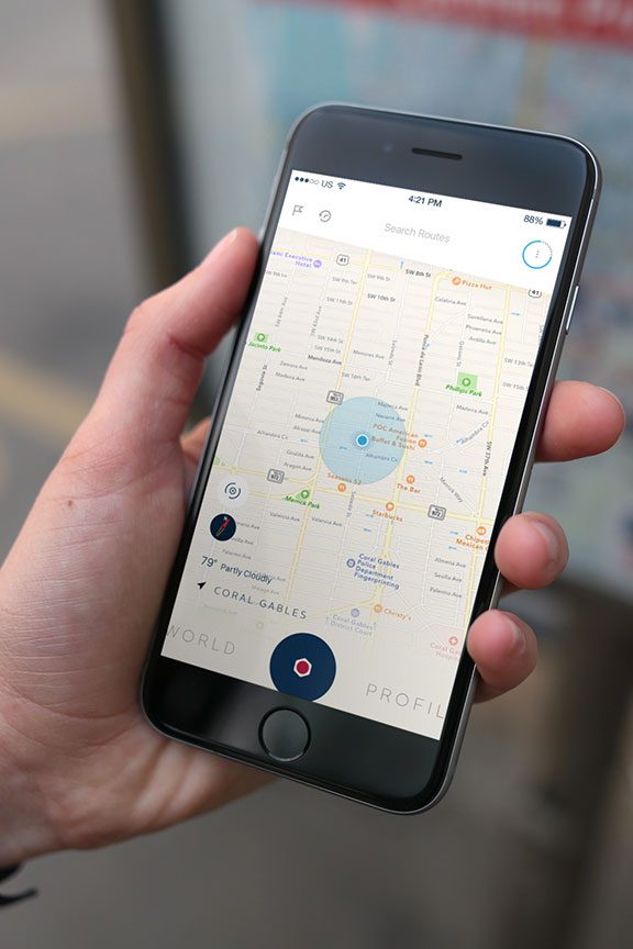 bycle case and app turns iphone into bike computer for tracking rides app7