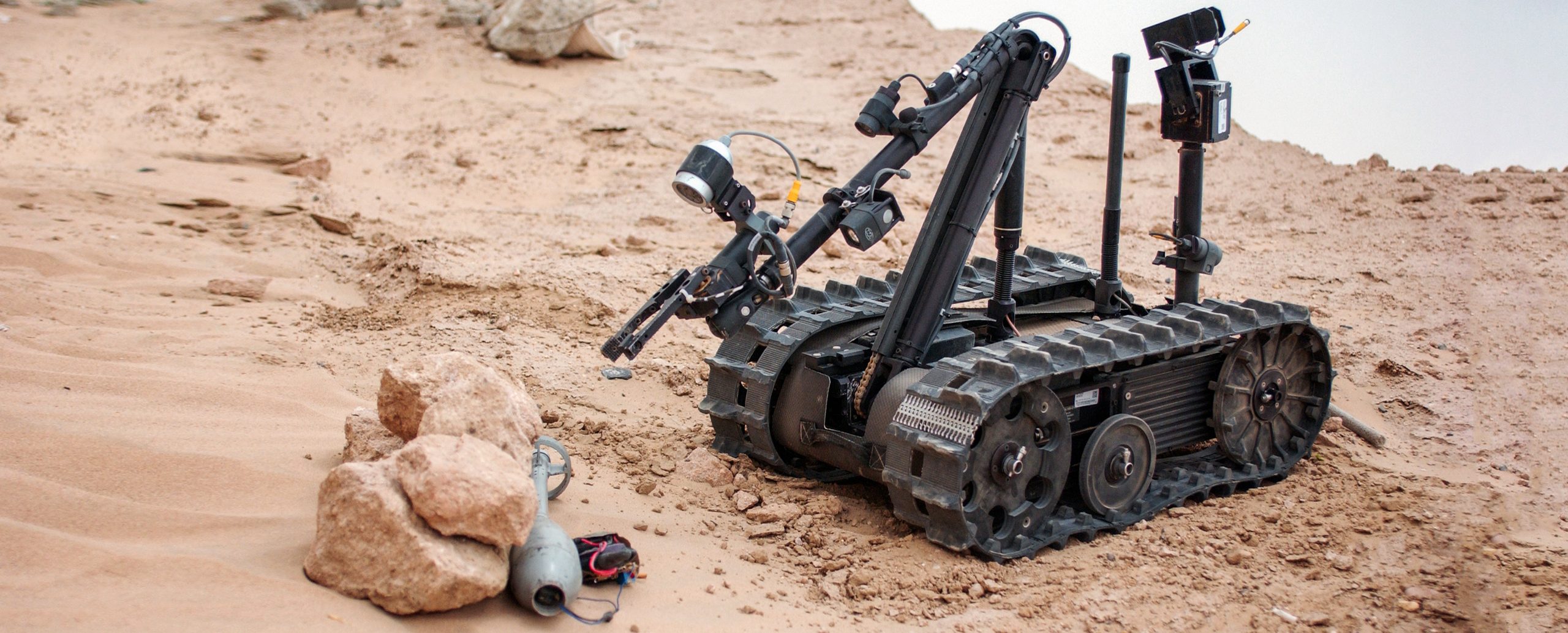 Foster-Miller-TALON-robot