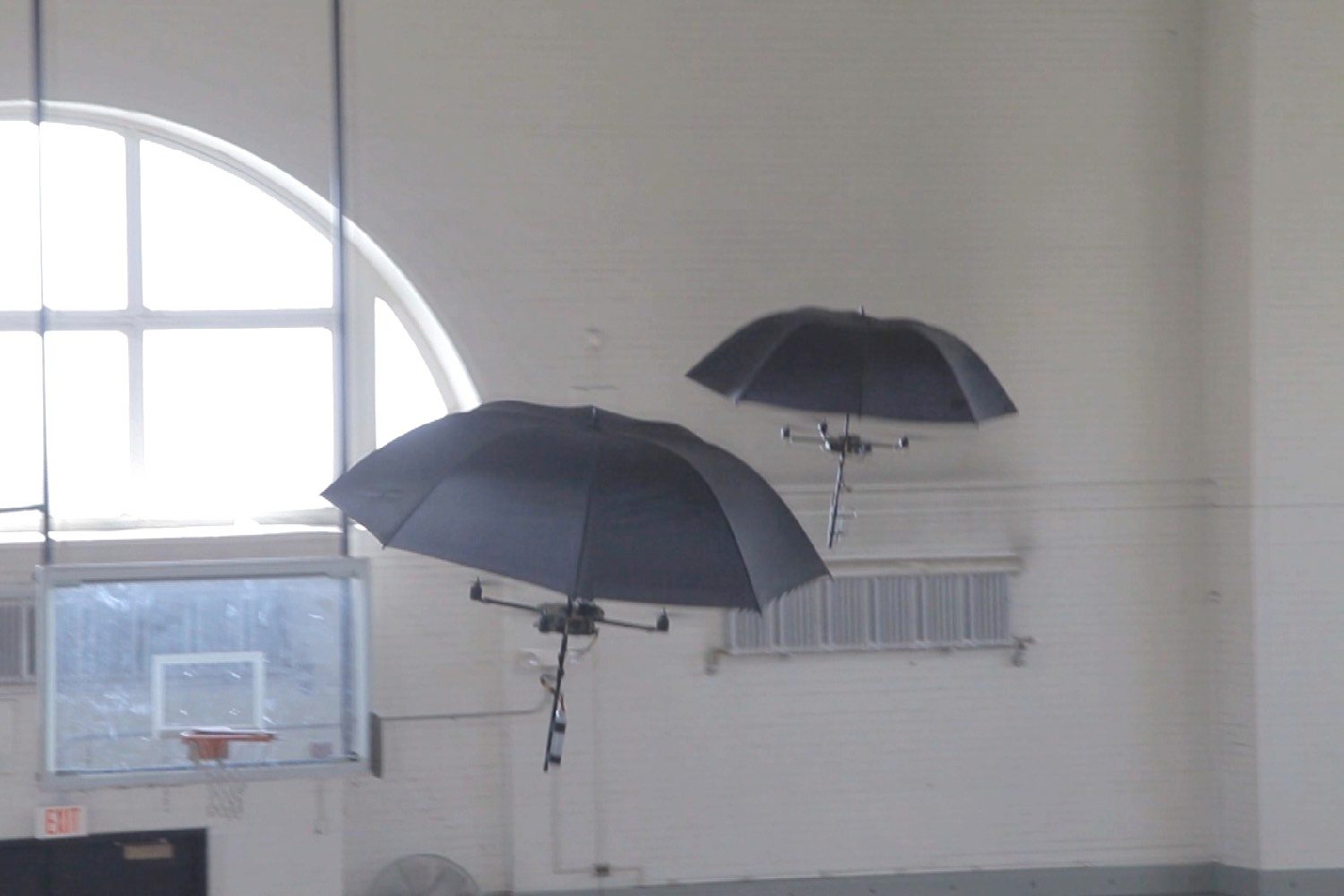 umbrella drones indoor tests  02