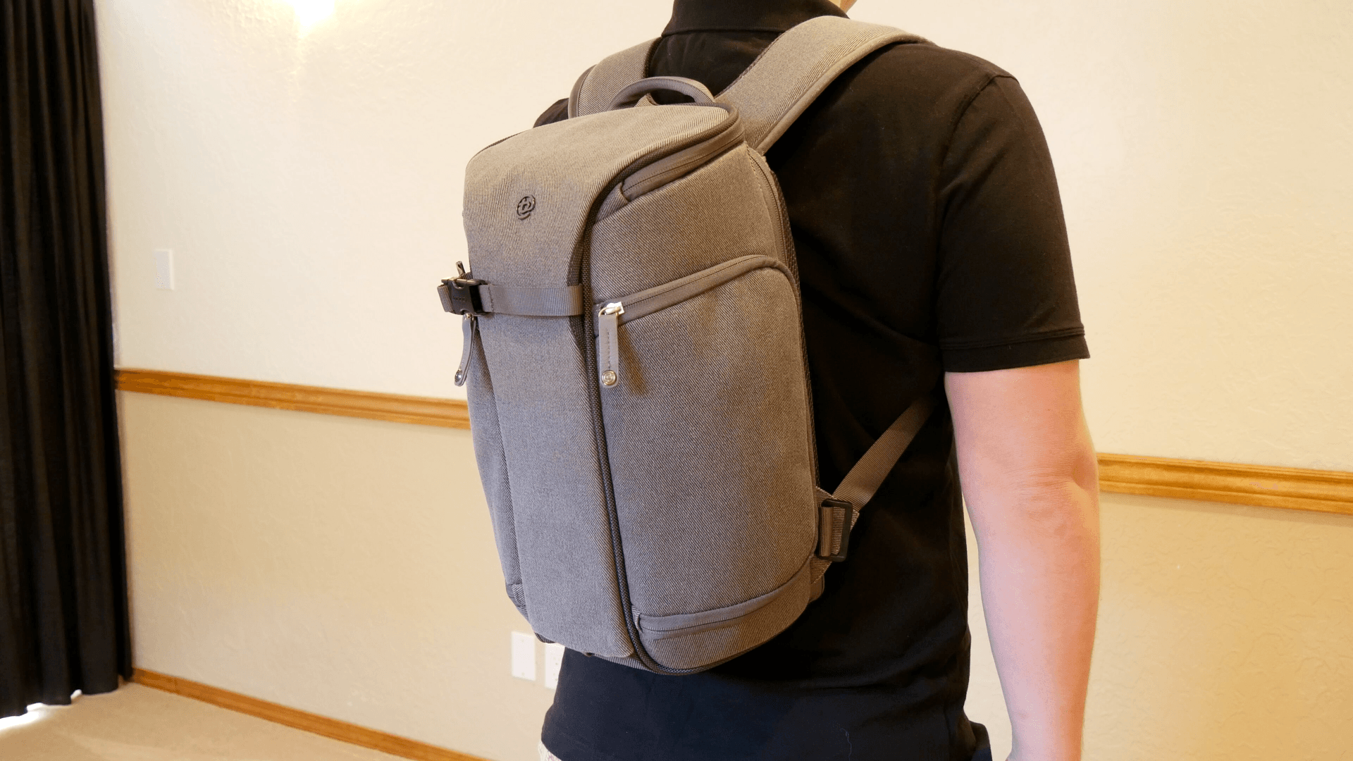 booq slimpack review camera backpack slim08