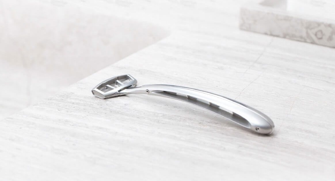 This $200 razor has a sapphire blade that's 10x sharper than a scalpel ...