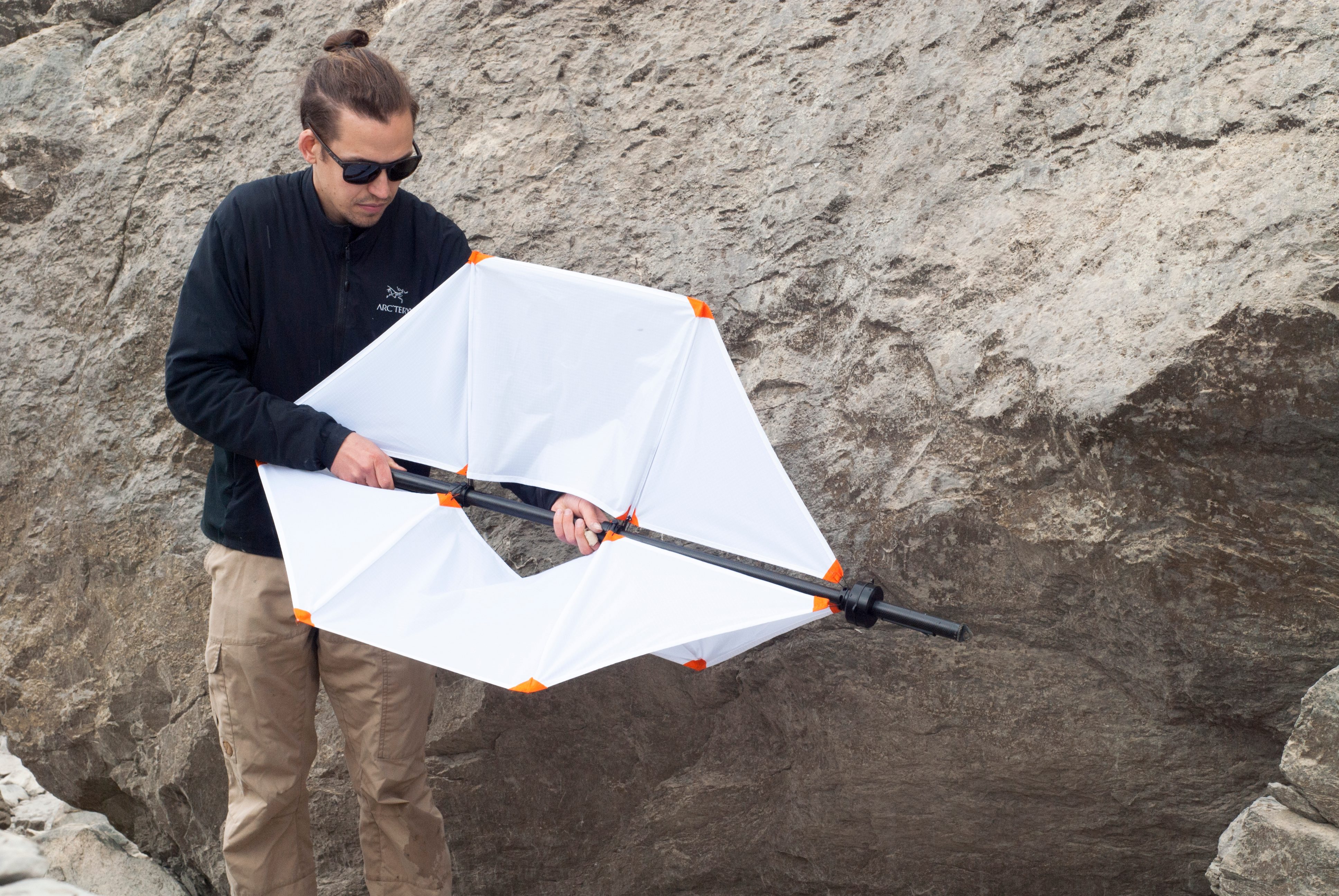 micro wind turbine usb charger 150529 scenario shoot 13