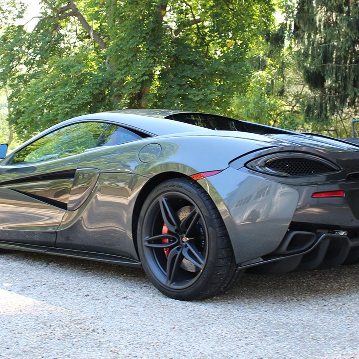 2016 McLaren 570S