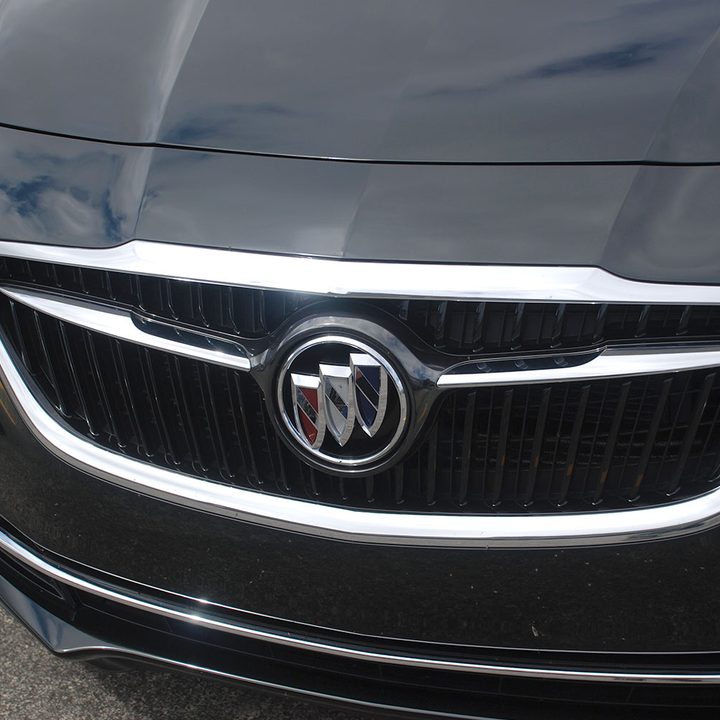 2017 Buick LaCrosse