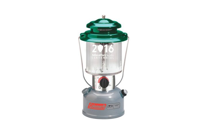 Coleman-National-Parks-Edition-Nostalgia-LED-Lantern-0001