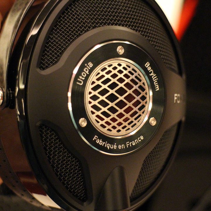 focal utopia hands on 0010