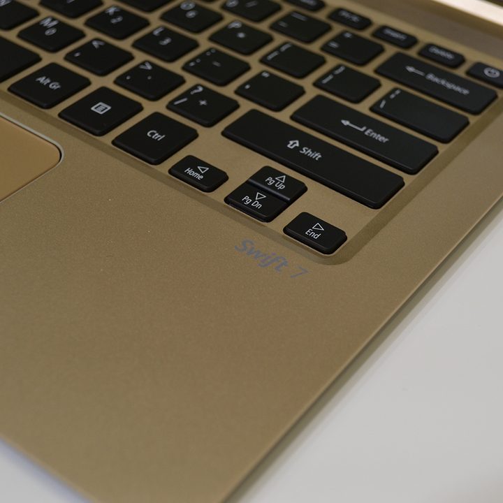 acer swift 7 hands on 0045