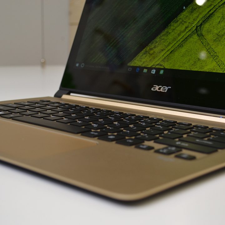 acer swift 7 hands on 0046