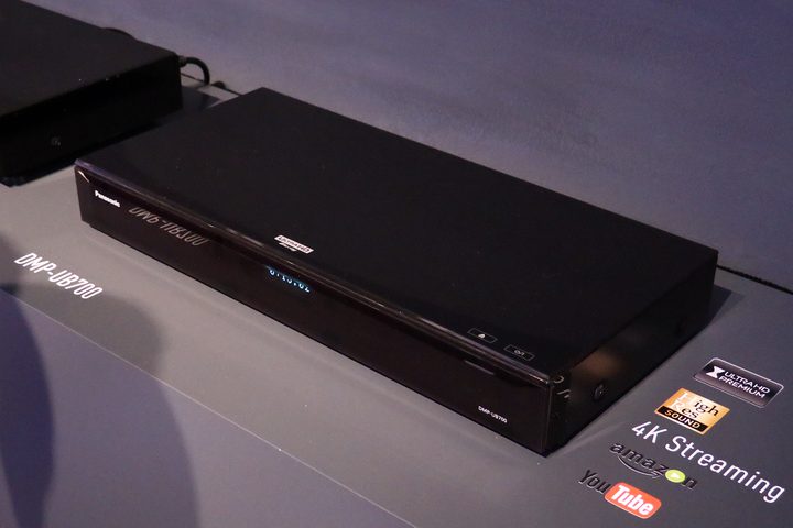 Panasonic-DMP-UB700-Blu-ray-Player-0001