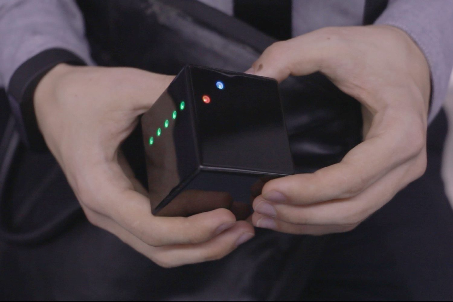 snake playing cube led qcoo