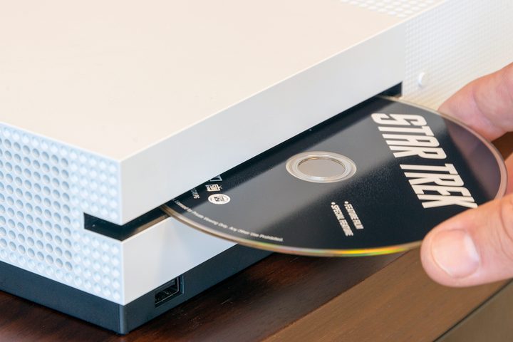 Xbox One S