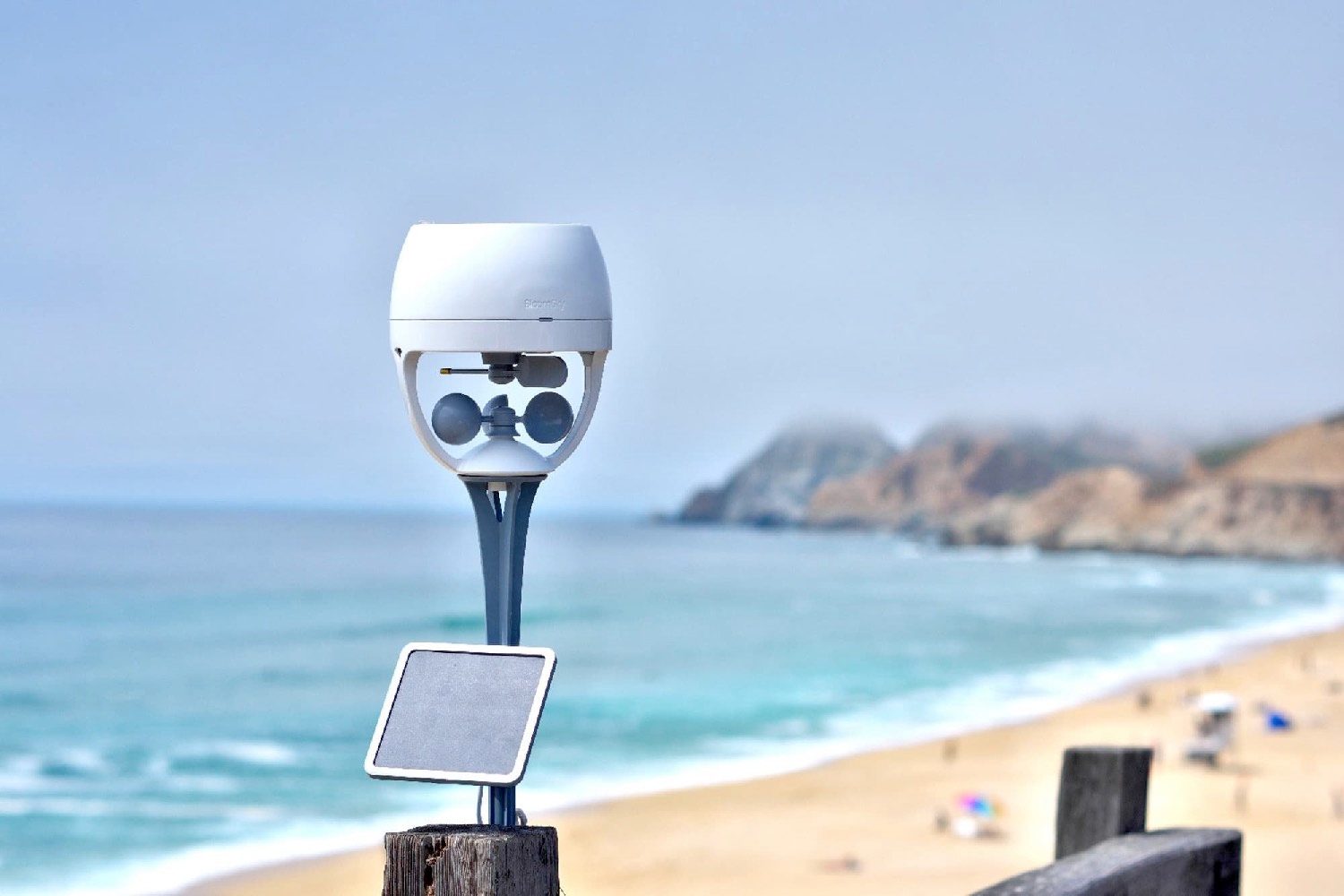 smart weather station kickstarter bloomsky sky2 storm 3