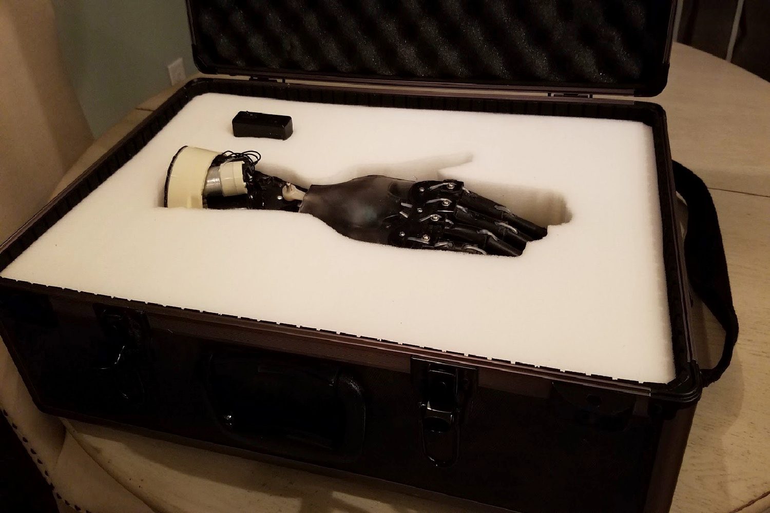 coffee maker bionic hand case