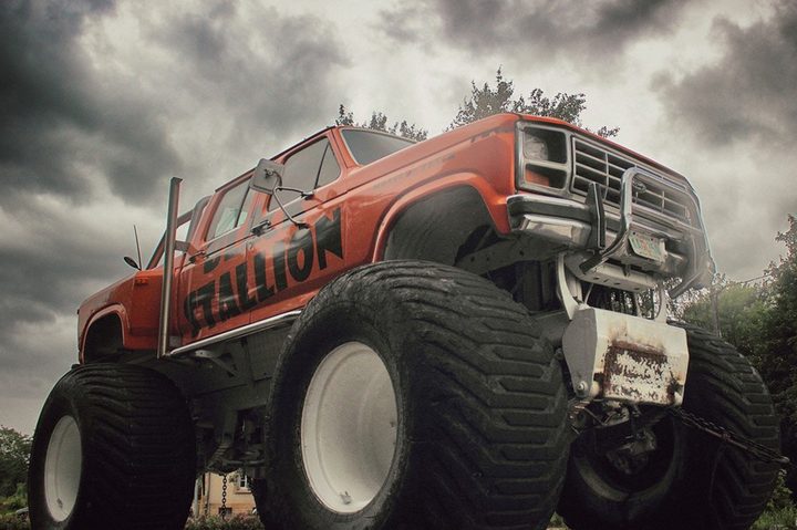 monster truck