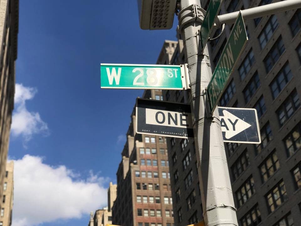iphone 7 plus portrait mode sign with blur