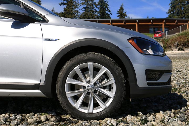 2017 VW Golf Alltrack