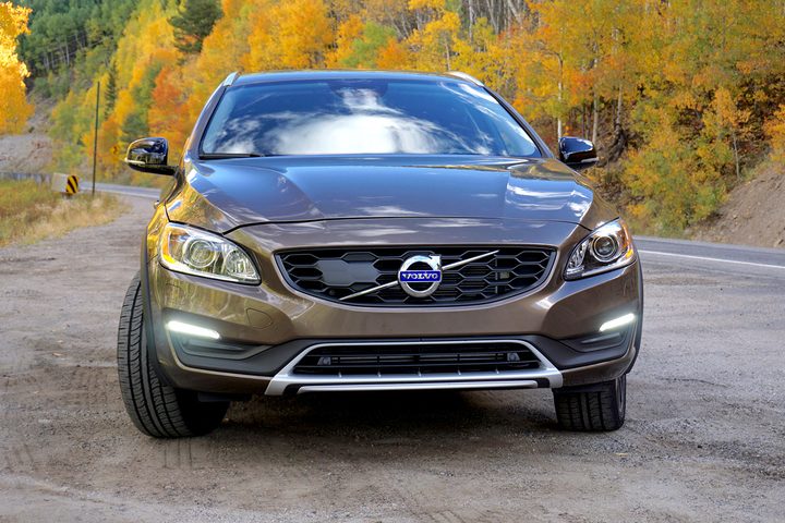 2017 Volvo V60 Cross Country