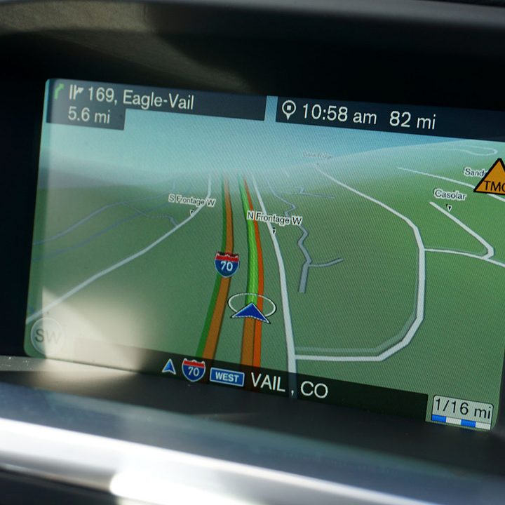 2017 volvo v60 cross country first drive screen
