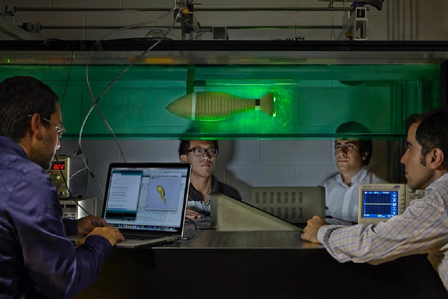 navy fish robot research fau eng 414 day2 fish01 60mb