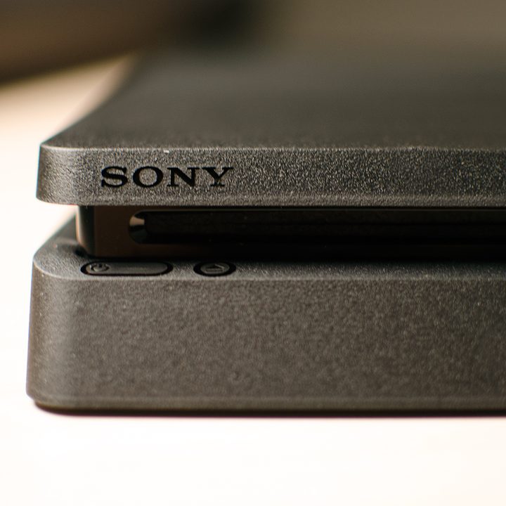 Sony PlayStation 4 Slim