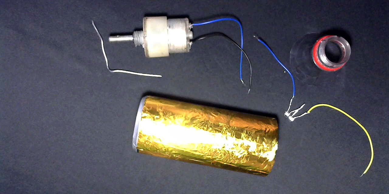 Simple Led Flashlight Project Weekend Workshop: How to easily build a DIY hand-powered LED flashlight ...