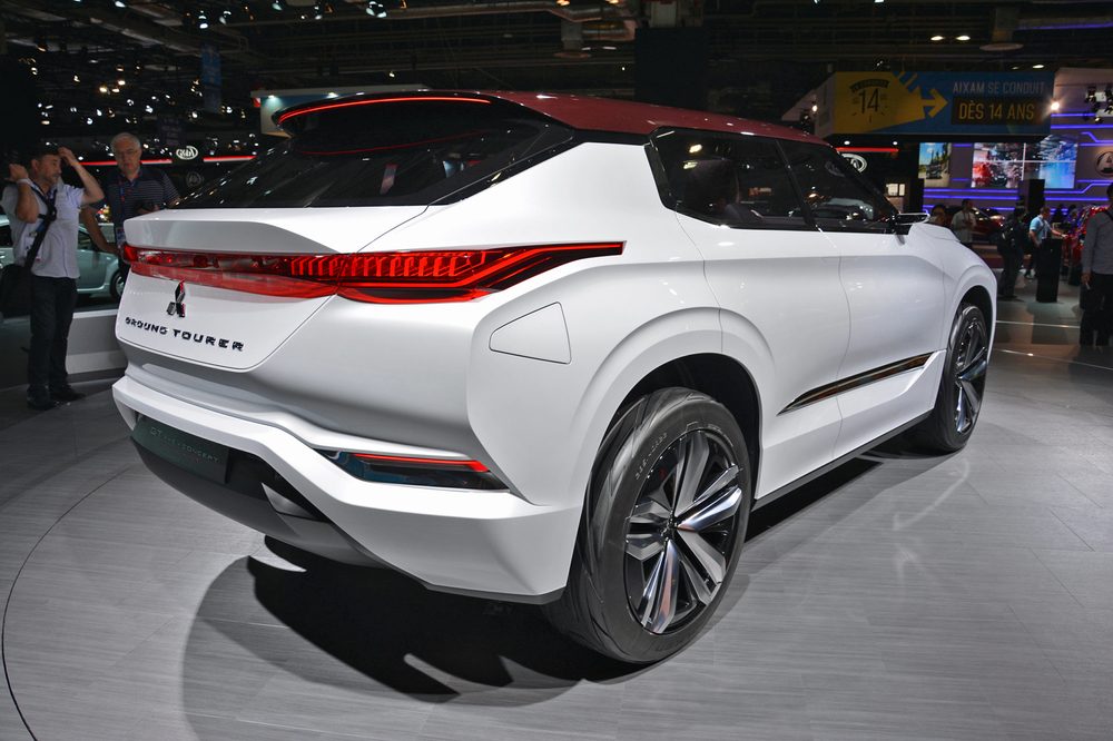 Mitsubishi GT-PHEV concept