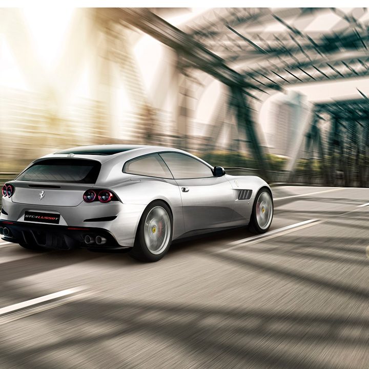 Ferrari GTC4Lusso T
