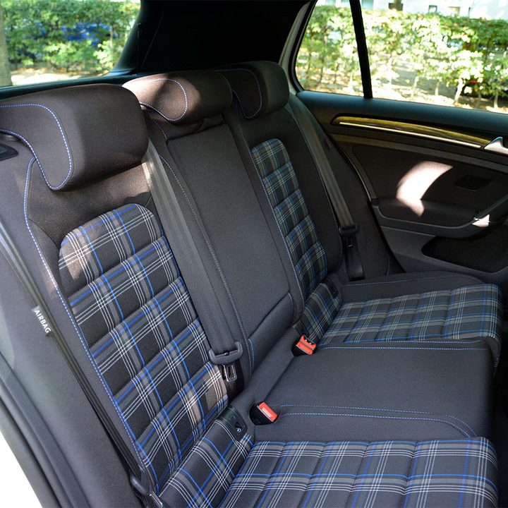 2016 Volkswagen Golf GTE