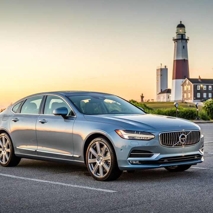 best sedans 2017 Volvo S90 T6