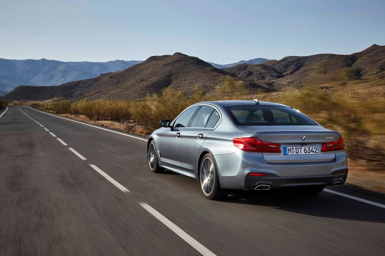 2017 bmw 5 series news pictures performance specs 23