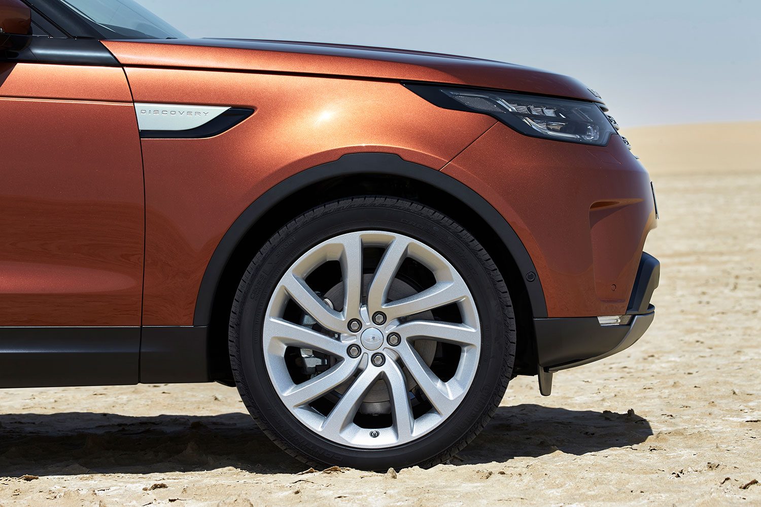 land rover discovery alex heslop interview 2018 003