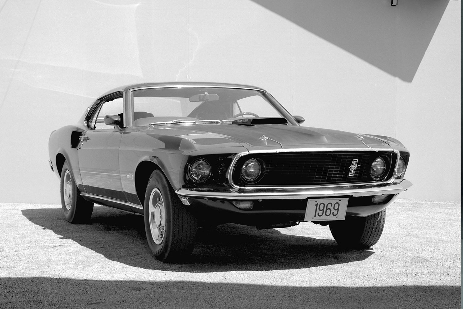 ford mustang history 69 11