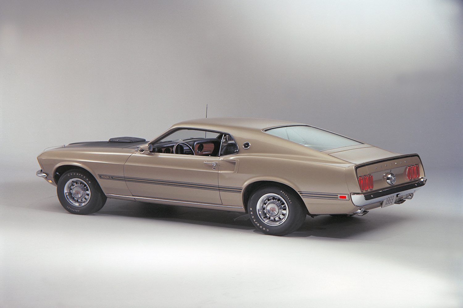ford mustang history 69 8