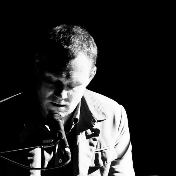 superstar singer david gray discusses new best of album 01