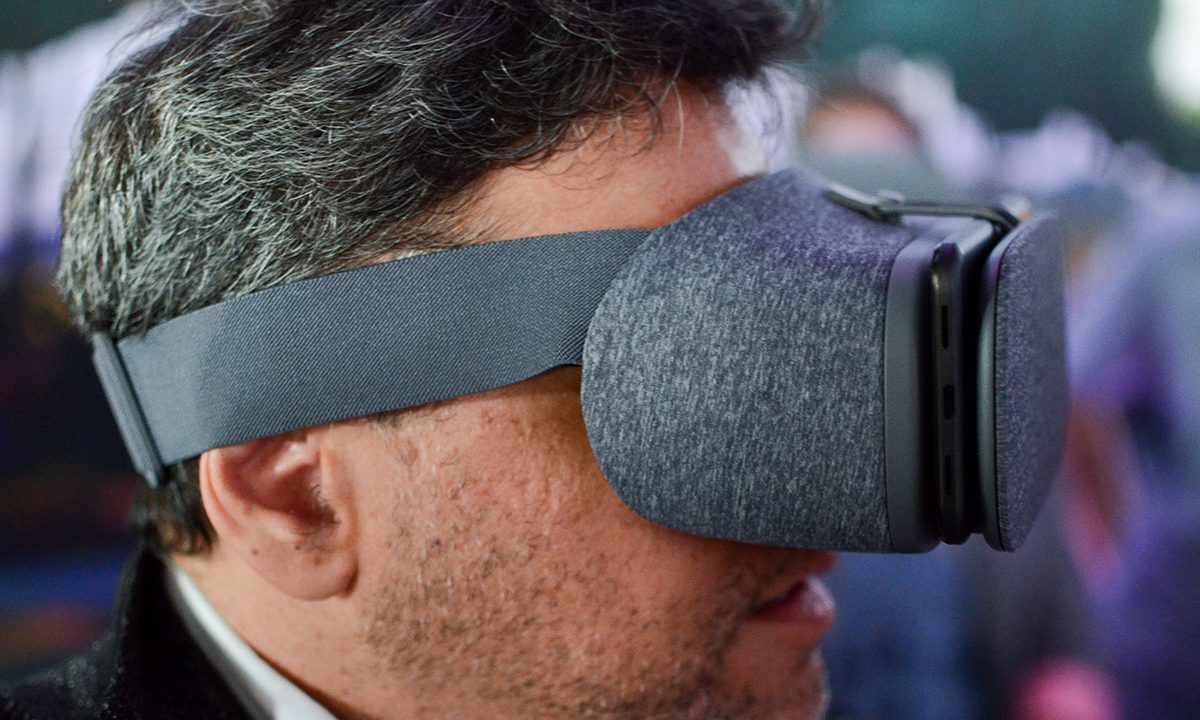 google daydream view hands on ho feat