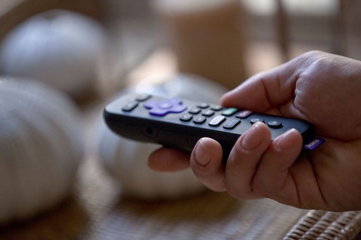 interface-and-remote-roku-premier