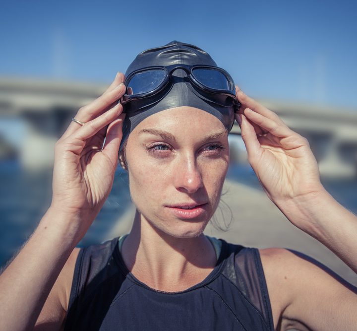 limited-share-moov-hr-swimcap
