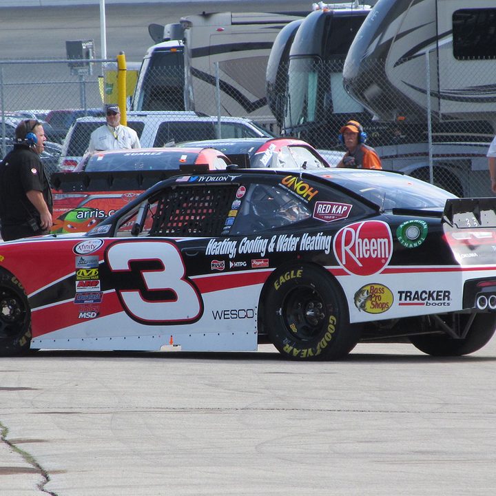 nascar a behind the scenes look at chicagoland 02