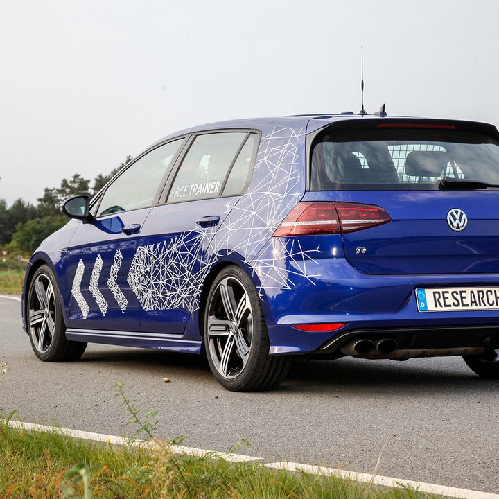 volkswagen race trainer 06