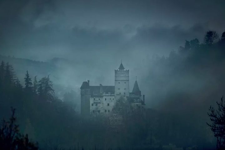 dracula-castle
