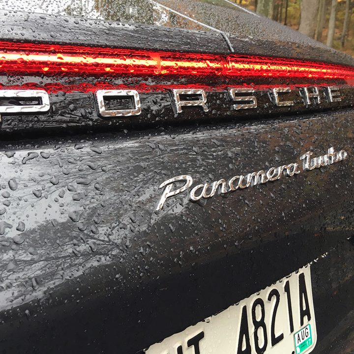 2017 porsche panamera