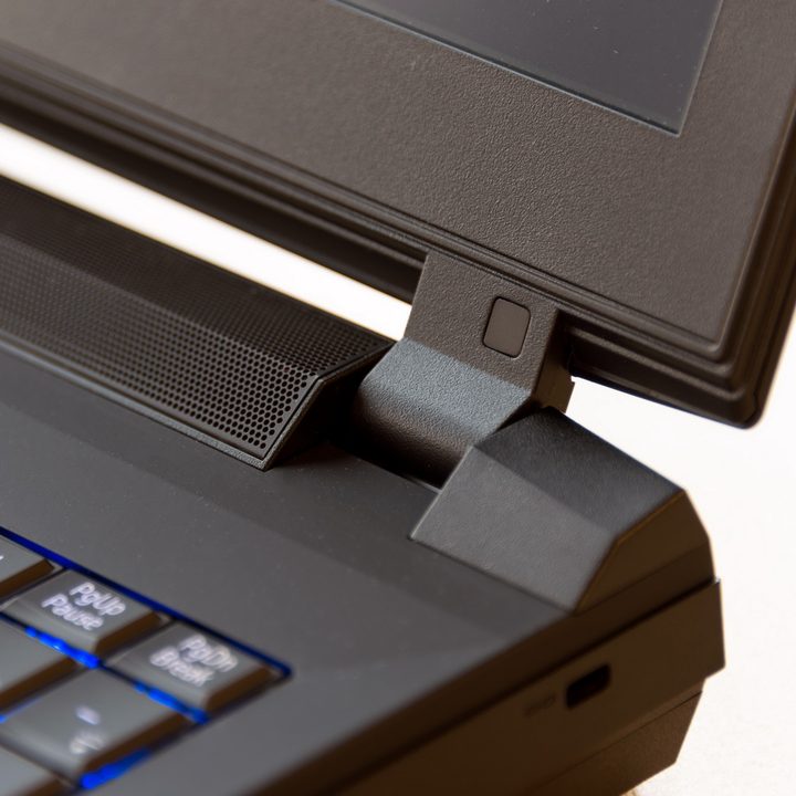 AVA Direct Avant P750DM2